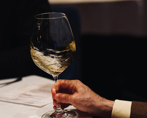 The Evening Curation (Wine & Atmosphere)